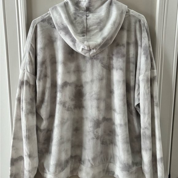 Rae Dunn Lounge Set - Picture 3 of 8